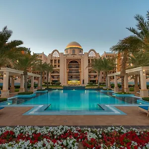 Apartment Amazing Beachfront Apartments Near Atlantis Waterpark By Simply Comfort, Dubai