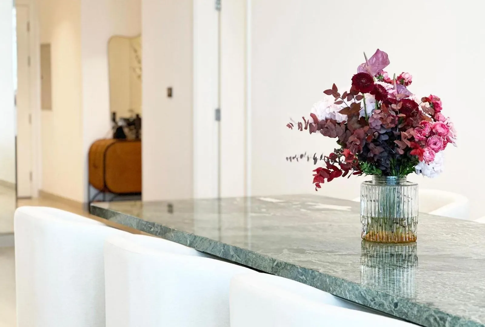 Luxury Two Bedroom Apartment On The Palm Dubai