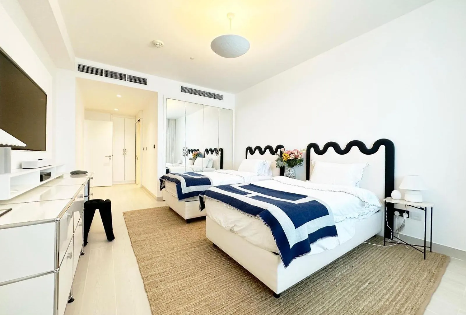 Luxury Two Bedroom Apartment On The Palm Dubai United Arab Emirates